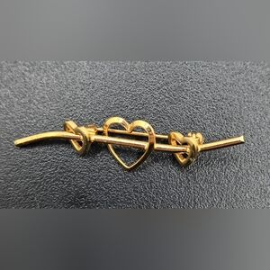❤️ Sweetheart Brooch Gold Tone Triple Hearts Measures 2" X .5" Rollover Clasp